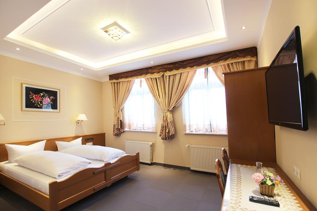 Hotel Europaeischer Hof Elsterwerda Dış mekan fotoğraf